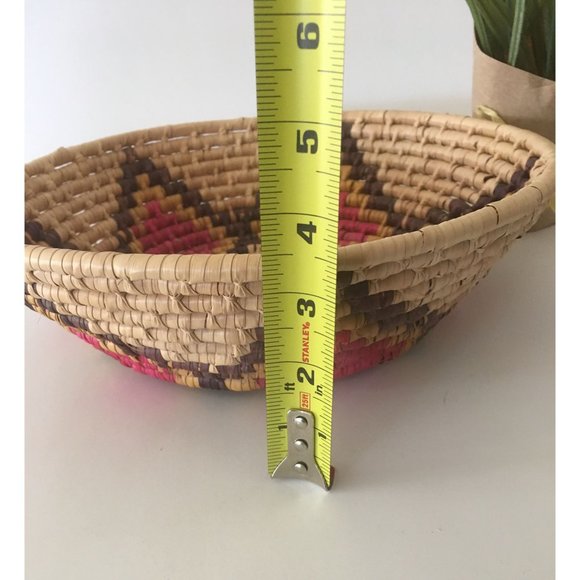 ❌ SOLD❌ Woven Basket Decor - Picture 5 of 5